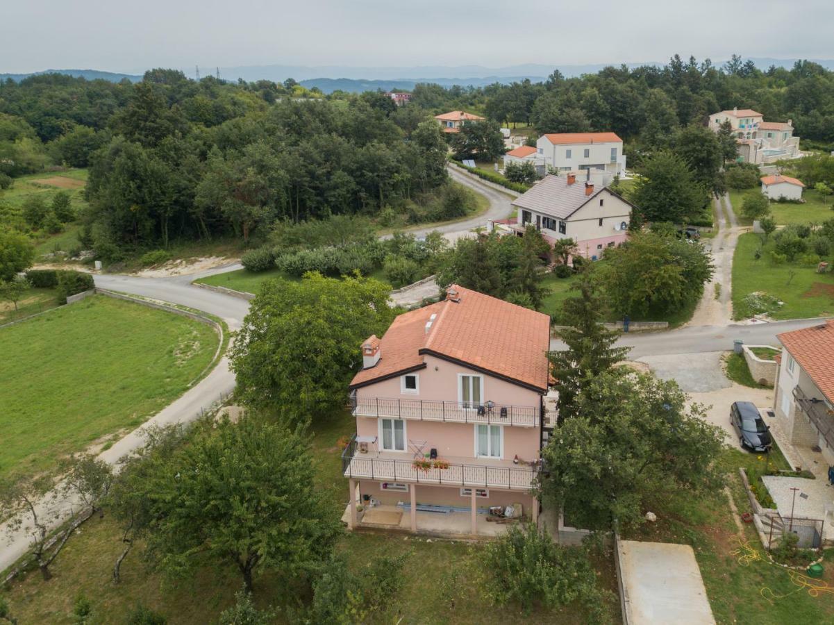 Middle Istra Leilighet Pazin Eksteriør bilde